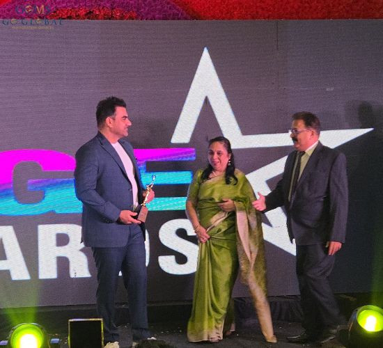 GGIMS Receives Universal Global Excellence Award from Arbaaz Khan!